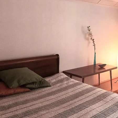 Hyvaen Elaemaen Koulun Good Life *